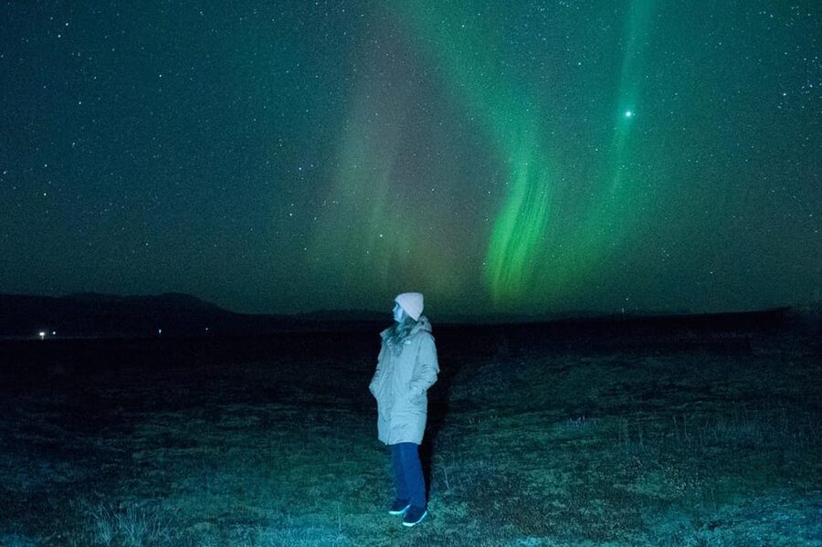 Northern Lights in Mini Bus, Photos, Hot Cocoa and Pastries - Who will enjoy this four-hour outing?