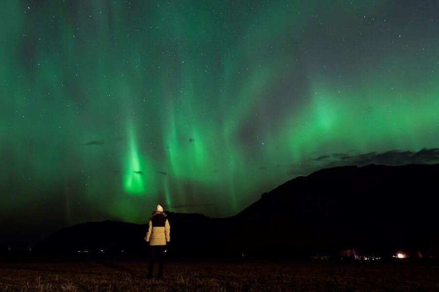 Northern Lights in Mini Bus, Photos, Hot Cocoa and Pastries - Waiting outdoors with cocoa and pastries