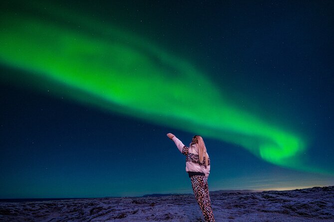 Northern Lights Jeep Tour - Icelandic Guide | Photos | Cocoa - Small groups keep the night personal