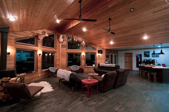 Northern Lights Lodge & Chase Tour from Fairbanks - Michael’s guide style and the value of local experience