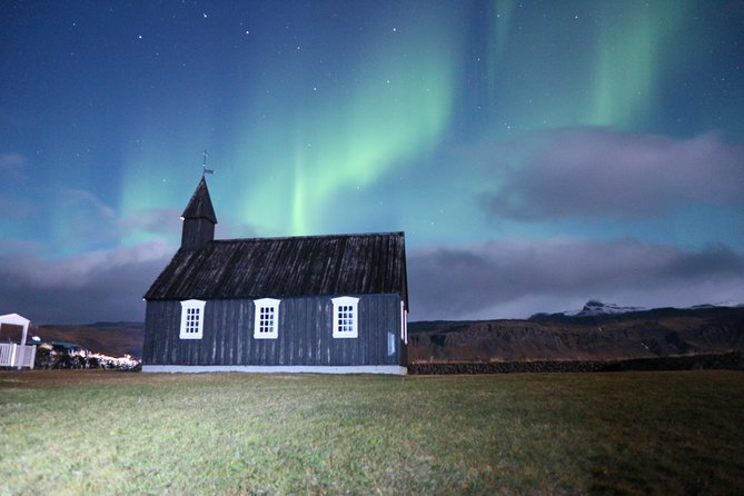 Northern Lights Midnight Adventure Small-Group from Reykjavík - From Reykjavík pickup to the open road