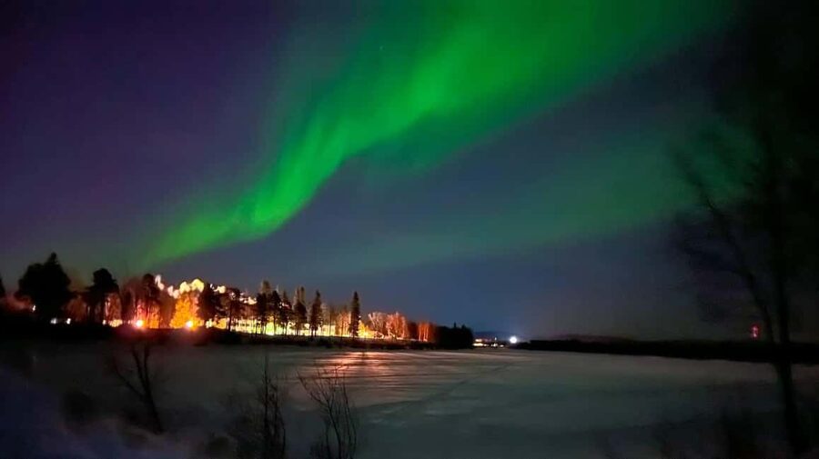 Northern lights private tour Rovaniemi - When to visit from September through April