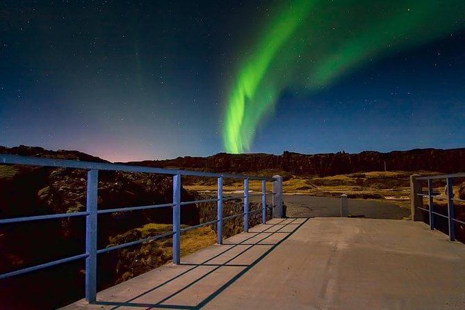Northern Lights Small-Group Tour From Reykjavik with Hot Drink - The first stop: finding a dark patch of sky