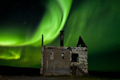Northern Lights Small-Group Tour with Hot Chocolate & Photos