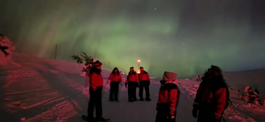 Northern Lights Snowshoe Hike in Levi with Latvian Guide - Tea, brownies, and a pause under the sky