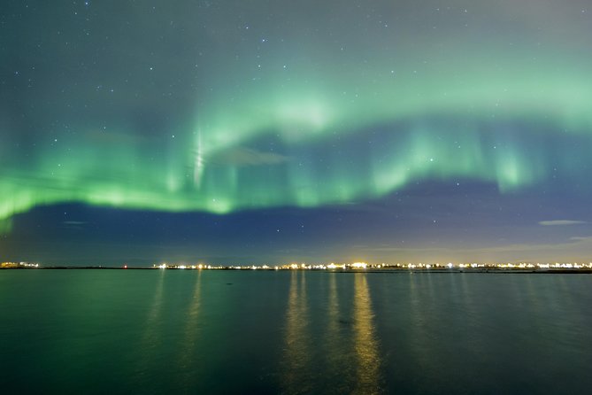 Northern Lights Tour from Reykjavik with Lifetime Guarantee - Guides, stories, and the human side