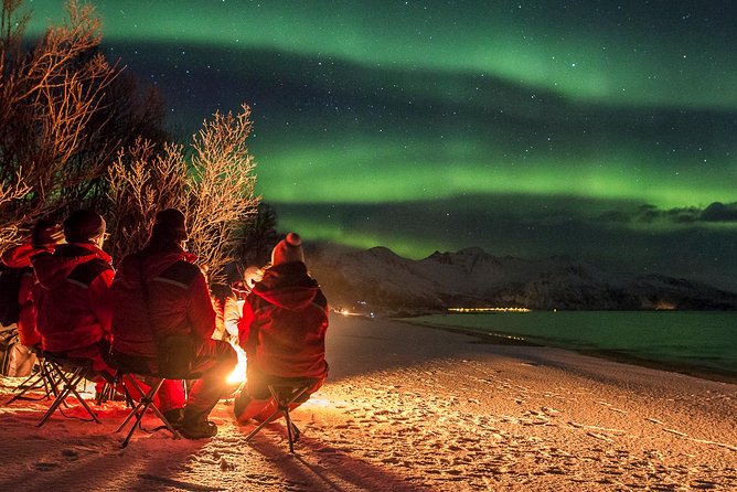 Northern Lights Tour from Tromsø - Thermal suits, boots, and the importance of warm feet