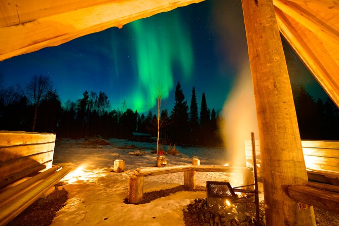 Northern Lights Tour in Atmospheric Cottage - Stepping inside a 100-year-old Finnish cottage