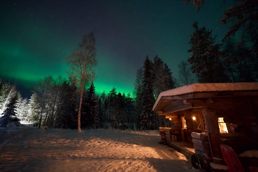 Northern Lights Tour in Atmospheric Cottage - Is $163 a fair price?