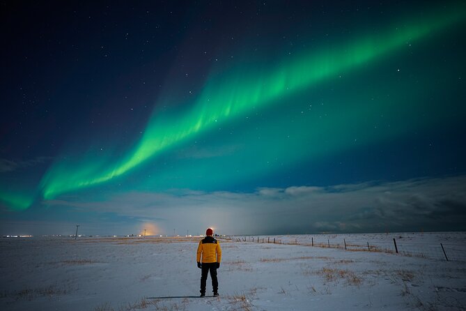 Northern Lights Tour with Photos, Snacks, Warm Snowsuits, Chairs - How the weather policy affects your plans