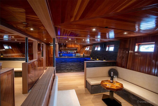 Northern Lights Yacht Cruise in Reykjavik - Comfort, space, and onboard facilities