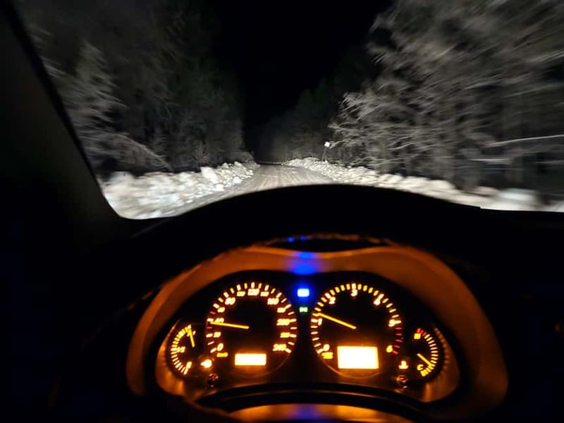 Oulu: Starguaranteed Northern Lights Mobile Chase - Driving into Northern Ostrobothnia