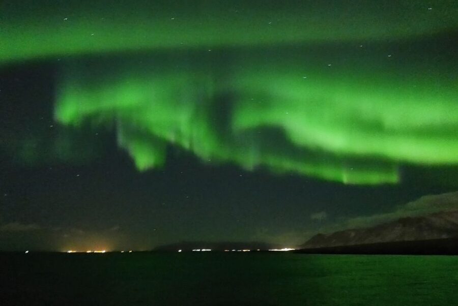 Reykjavik: 2-Hour Northern Lights by Boat with Backup Plan - What the two-hour boat ride feels like