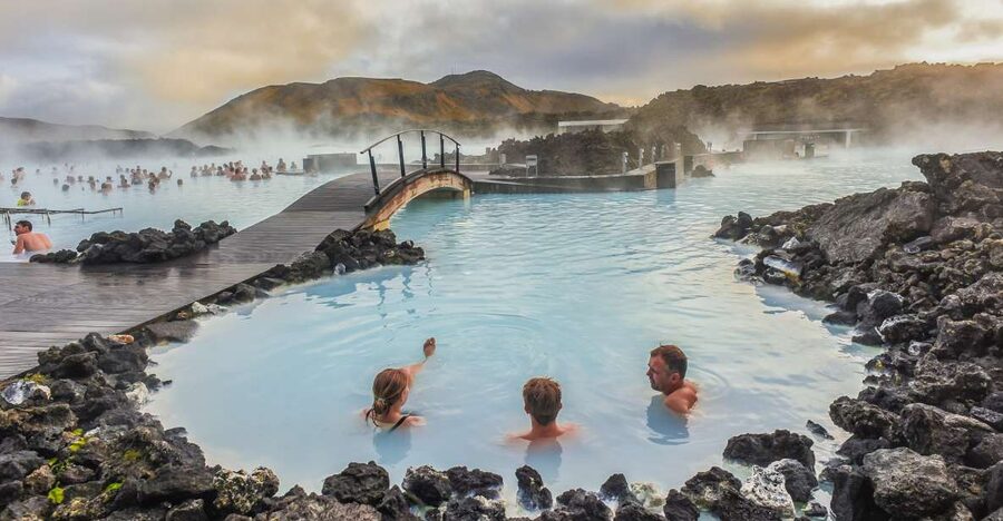 Reykjavík: Golden Circle, Blue Lagoon & Northern Lights Tour - Gullfoss: the stop that earns its hour