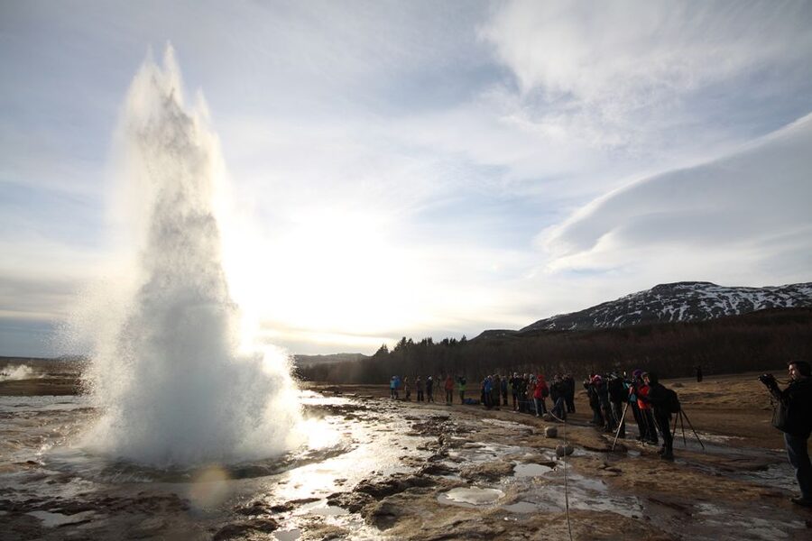 Reykjavik: Golden Circle & Northern Lights 4x4 Tour - Gullfoss: the Golden Falls at close range