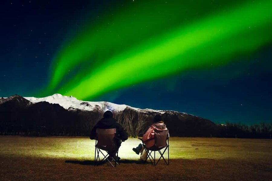 Reykjavik: Northern Lights Tour with Chinese Guide冰岛雷市中文极光团 - Why the Chinese-speaking guide matters