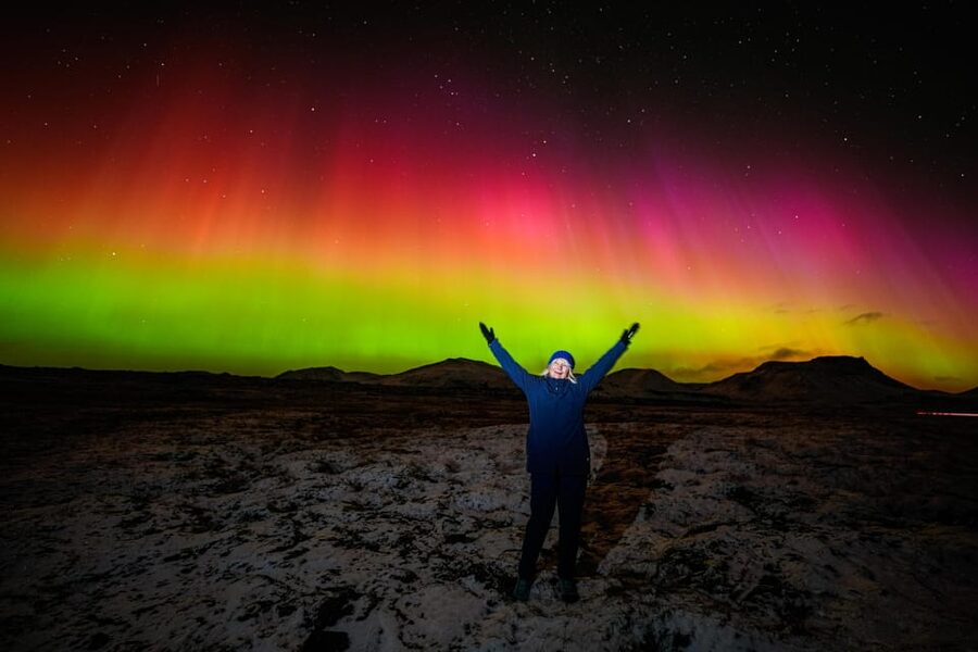 Reykjavik: Northern Lights Tour with Private Photographer - Small group comfort, with one qualification