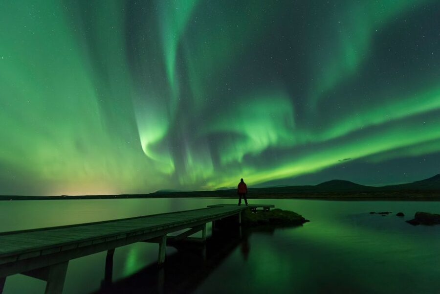 Reykjavik: Small Group Northern Lights Tour - Chasing the Aurora from Reykjavik