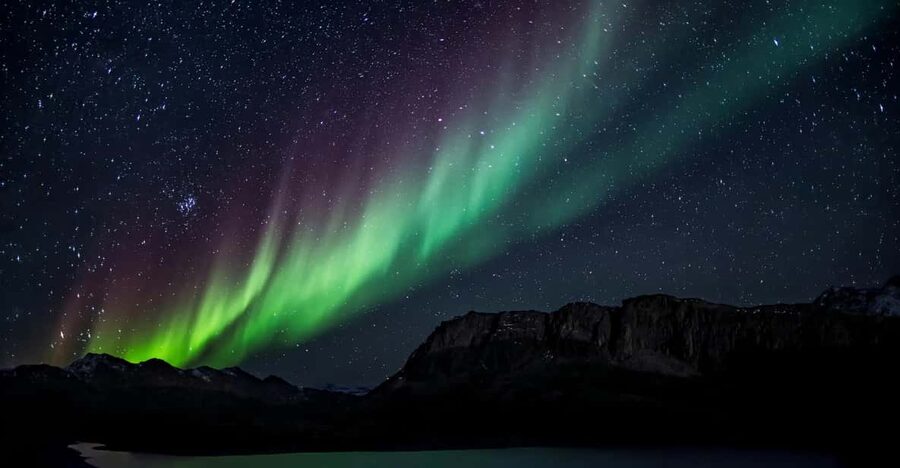 Reykjavik: Small-Group Northern Lights Tour with Pickup - A four-hour search beyond Reykjavik’s city glow
