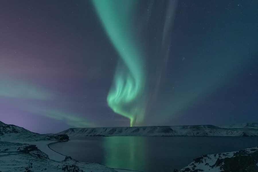 Reykjavik: Small-Group Northern Lights Tour with Pickup - What the waiting time is really like