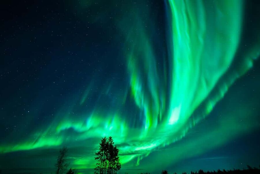 Rovaniemi:%100 Money Back Guarantee Northern Lights Hunting - Is $147 good value?
