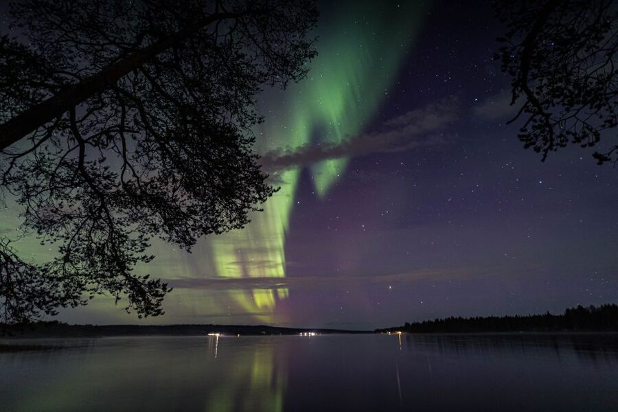 Rovaniemi: Aurora Borealis Tour - Photographing the Northern Lights with a phone