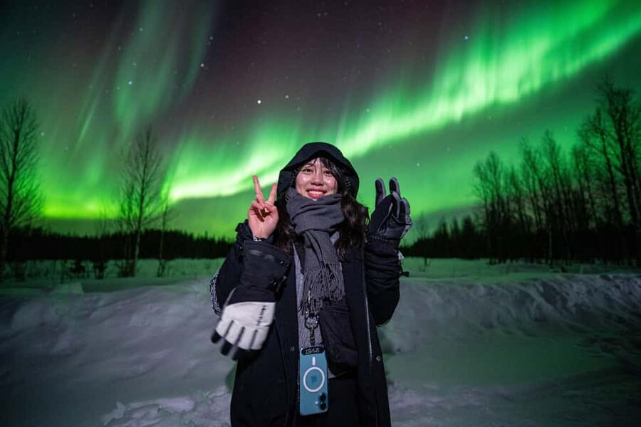 Rovaniemi: Aurora Hunt - Free Photos, 100% Guaranteed Refund - First stops, false starts, and changing skies