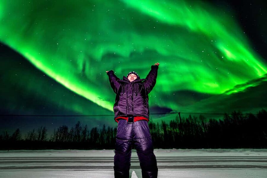 Rovaniemi: Aurora Hunt - Free Photos, 100% Guaranteed Refund - Guides who make the difference