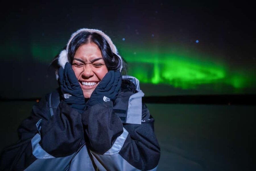 Rovaniemi: Best & Original Aurora Experience with Pro Photos - A real aurora chase, not a single roadside stop