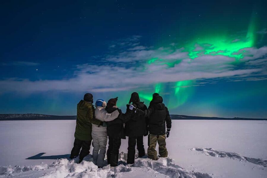 Rovaniemi: Best & Original Aurora Experience with Pro Photos - Final call: book it for the effort and the photos