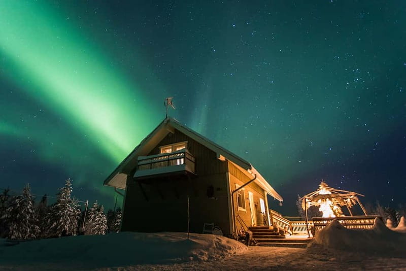 Rovaniemi: Lakeside Private Sauna with Aurora Borealis - From central Rovaniemi to the lakeside sauna