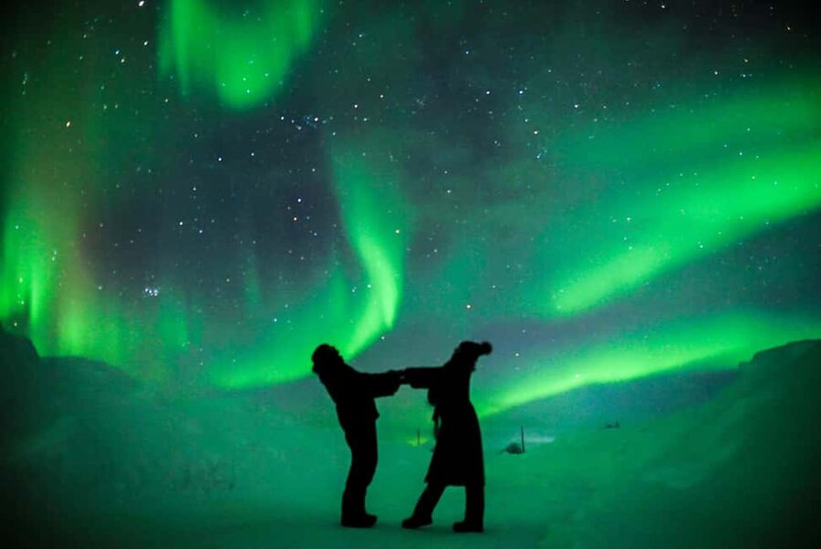 Rovaniemi: Northern Lights Aurora Guarantee Tour - Why this is a serious aurora chase
