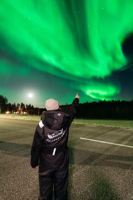 Rovaniemi: Northern Lights Group Tour with Guaranteed View - Why this Rovaniemi aurora hunt is different