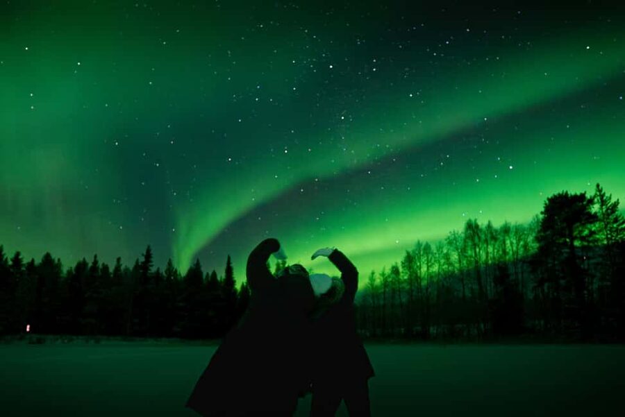 Rovaniemi: Northern Lights Photography Tour & BBQ - What the photographer adds to the evening