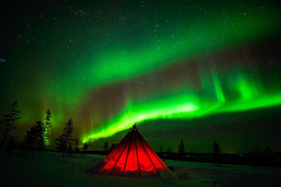 Rovaniemi: Northern Lights Snowmobile Tour - What the Snowmobile Ride Feels Like