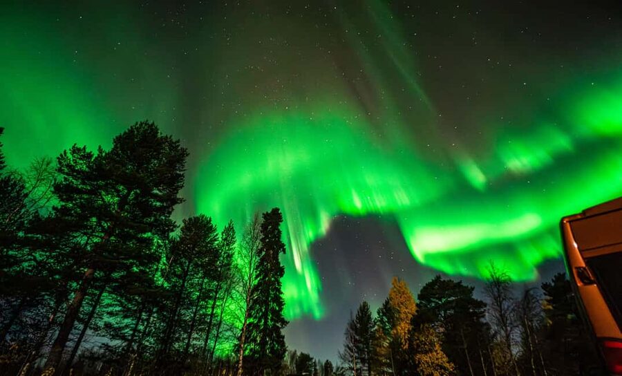 Rovaniemi: Northern Lights Tour – Guaranteed with Photos - What the 140 dollar price really covers