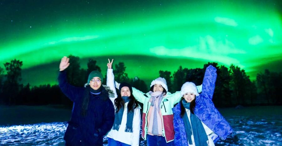 Rovaniemi: Northern Lights Tour with Guaranteed Sightings - Who should book this tour?
