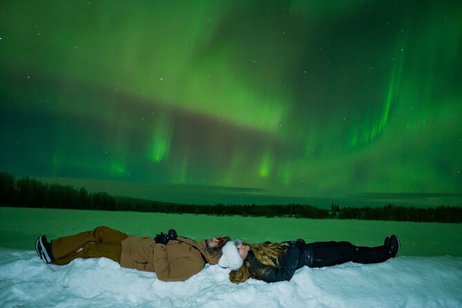 Rovaniemi: Northern Lights Tour with Guaranteed Viewings - Warm transport, cold weather, and the long middle stretch