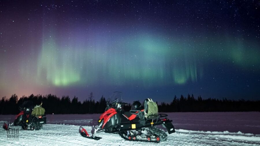 Rovaniemi: Search for Northern Lights Snowmobiling Trip - Searching for the northern lights
