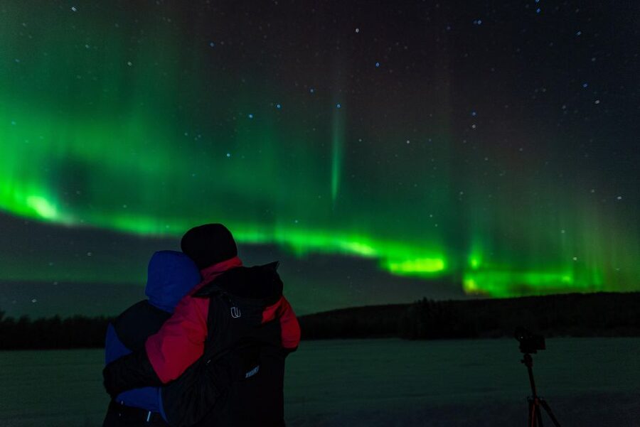 Rovaniemi: Small Group Northern Lights Guaranteed Sightings - Full moon, clouds, and what your eyes may see