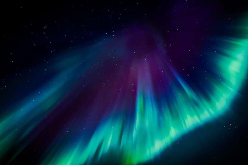 Saariselkä,Kakslauttanen: Aurora Hunting & Photography Tour. - Why a minibus is a sensible way to hunt the aurora