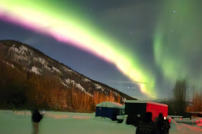 Spectacular Hot Spring Experience with Northern Lights - The aurora chase after Chena