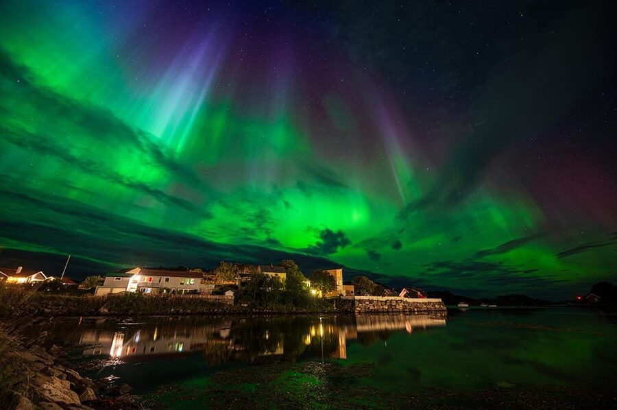 Svolvær: Ultimate Aurora Hunt - Who should book this Svolvær experience?