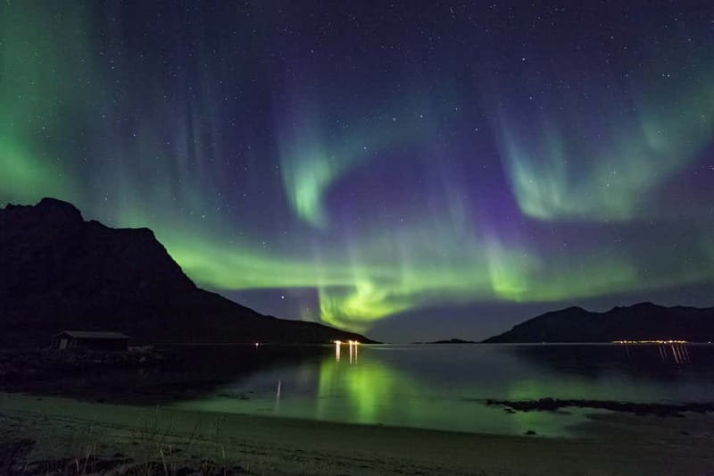 Tromsø: All-Inclusive Northern Lights Hunt - The chase can mean several stops or a long ride