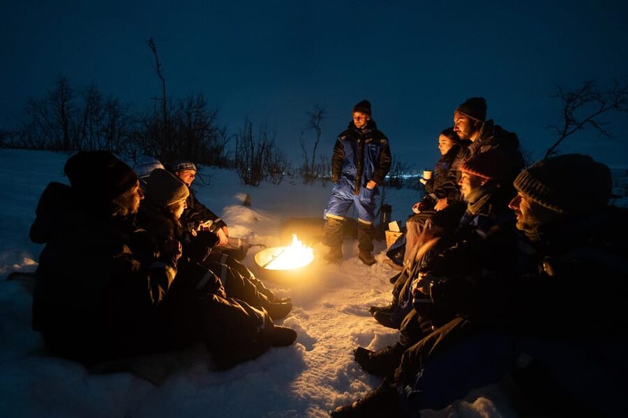 Tromsø: Aurora Borealis, Campfire, Hot Meal, Arctic Tour - Why this Tromsø aurora chase works