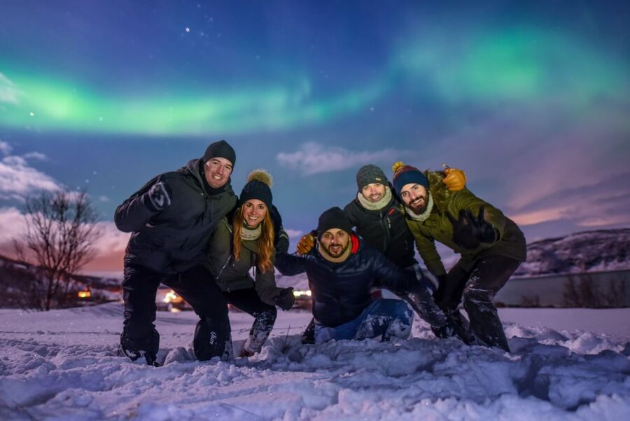 Tromsø: Expert Aurora Hunt - Thermal Gear, Food, Campfire - Key points at a glance