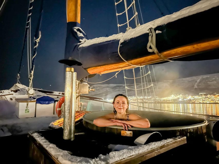Tromso: Luxury Northern Lights Cruise with Hot Tub & Dinner - The saloon feels more like a living room