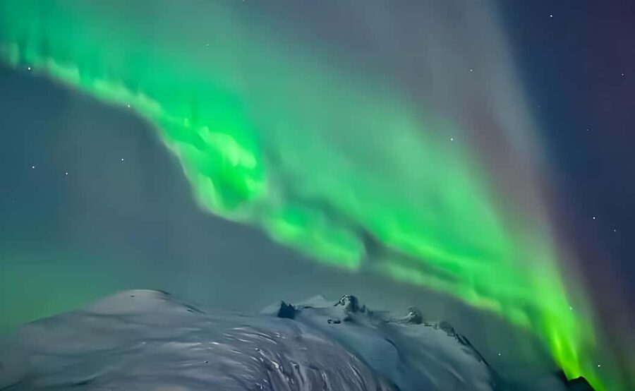 Tromsø: Northern Lights Bus Tour with Free Photography - Why the route can change three times in one night