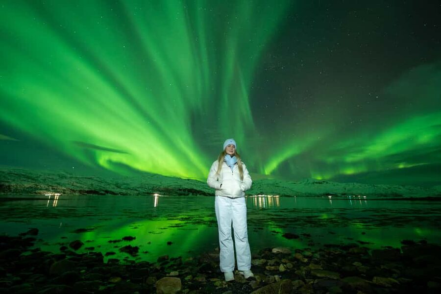 Tromsø: Northern Lights Chase, Local Guide, Foods & Pictures - How the Aurora chase works