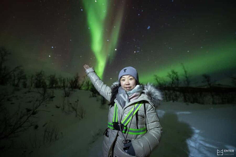 Tromsø: Northern Lights Chase with Expert Guides & Photos - Seven hours of Arctic roads and changing plans